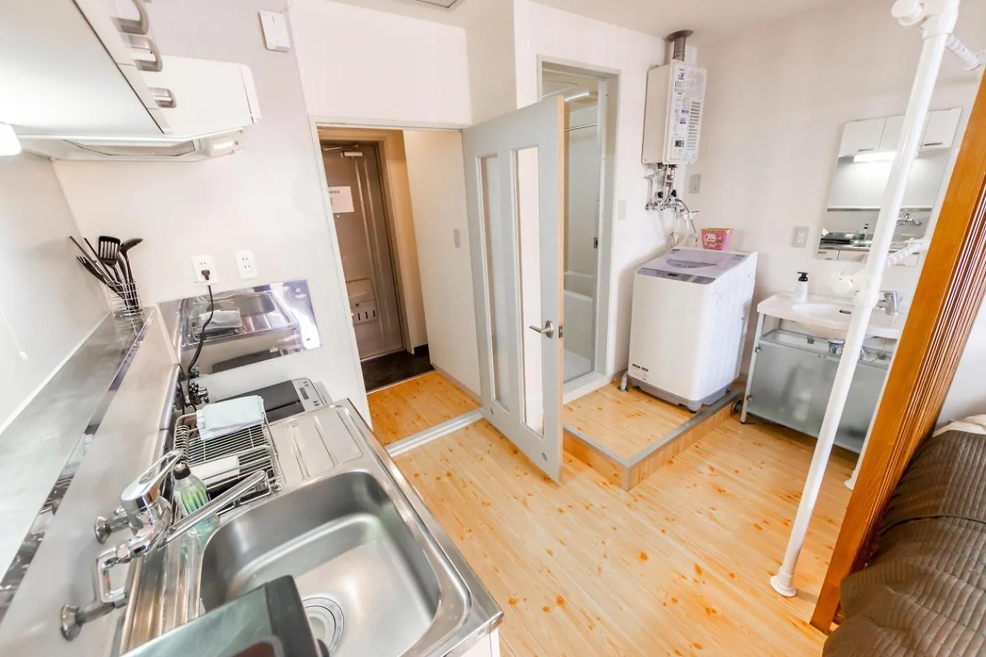 Commence Ⅴ Apartment Sapporo 0*,